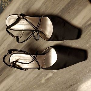 Bandolino black fabric heel with bling size 7